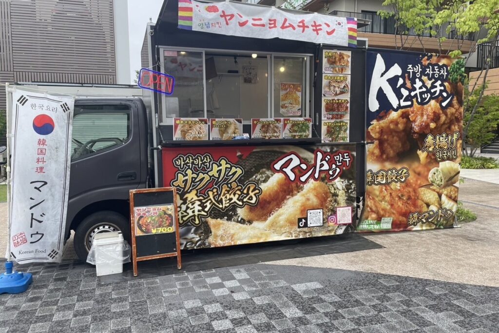 K'zキッチンのキッチンカー